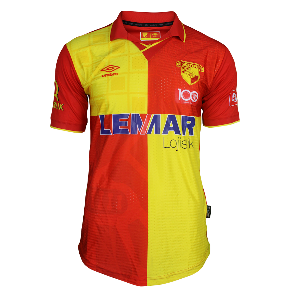 Tarkan Serbest Göztepe forması