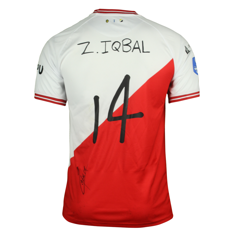 Shirt van Zidane Iqbal FC Utrecht