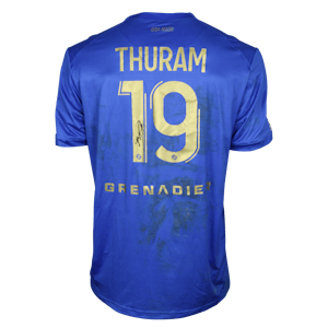 Khéphren Thuram-Ulien OGC Nice camisa.
