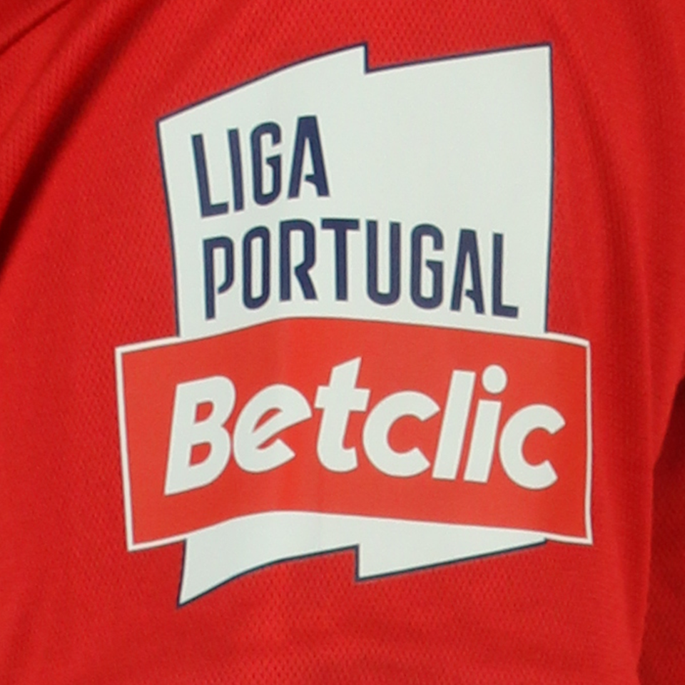 Arthur Mendonça Cabral SL Benfica shirt
