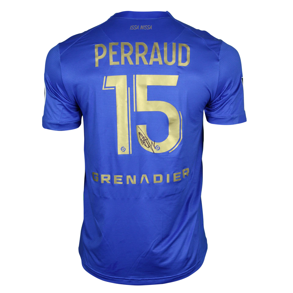 来自OGC Nice的Romain Perraud球衣