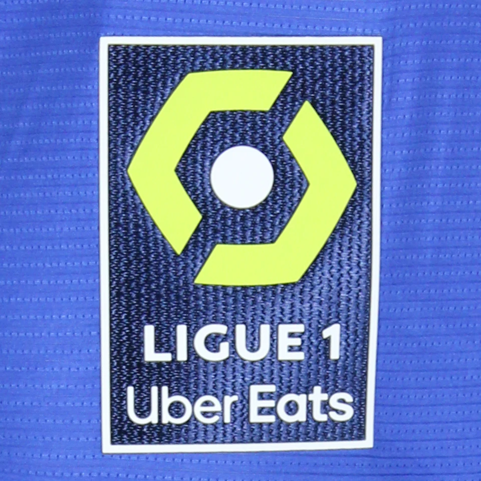 来自OGC Nice的Romain Perraud球衣