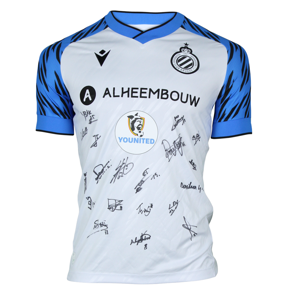 Squad Signed Shirt - 1 | Club NXT