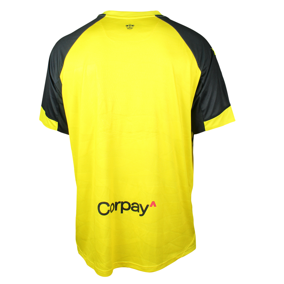 Squad Signed Shirt | Watford