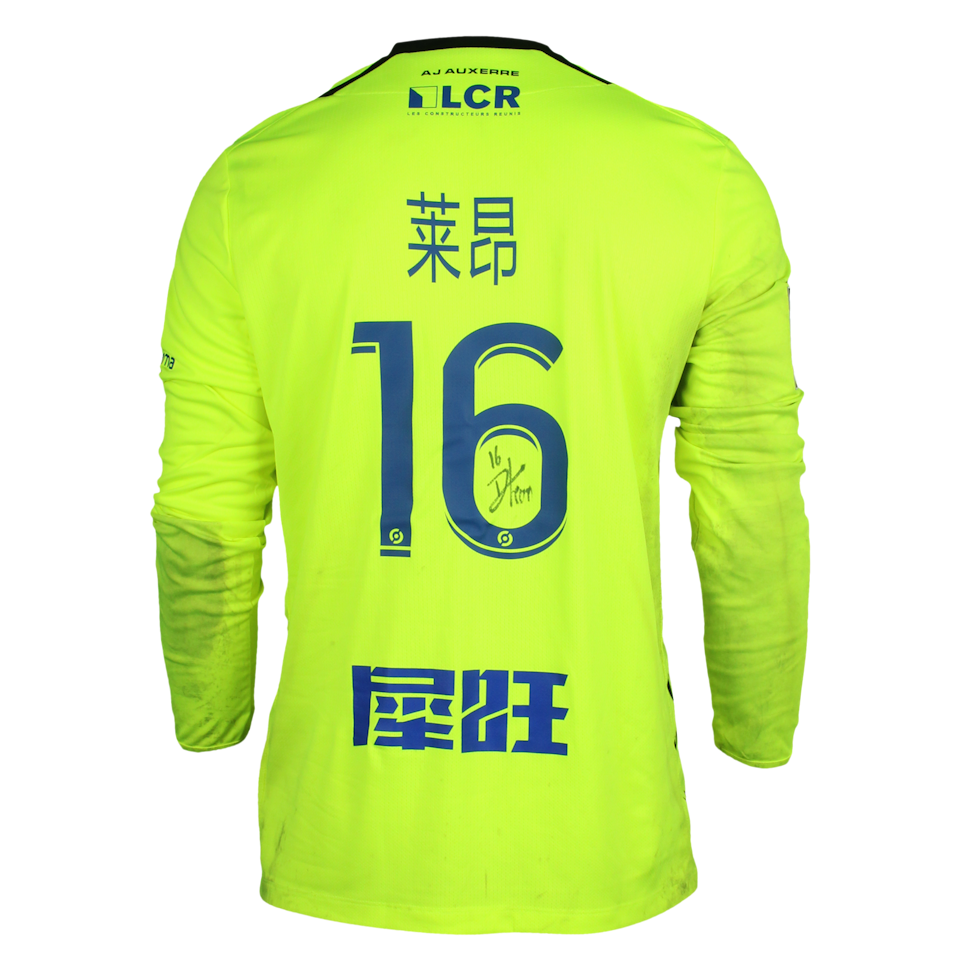 Donovan Léon AJ Auxerre forması