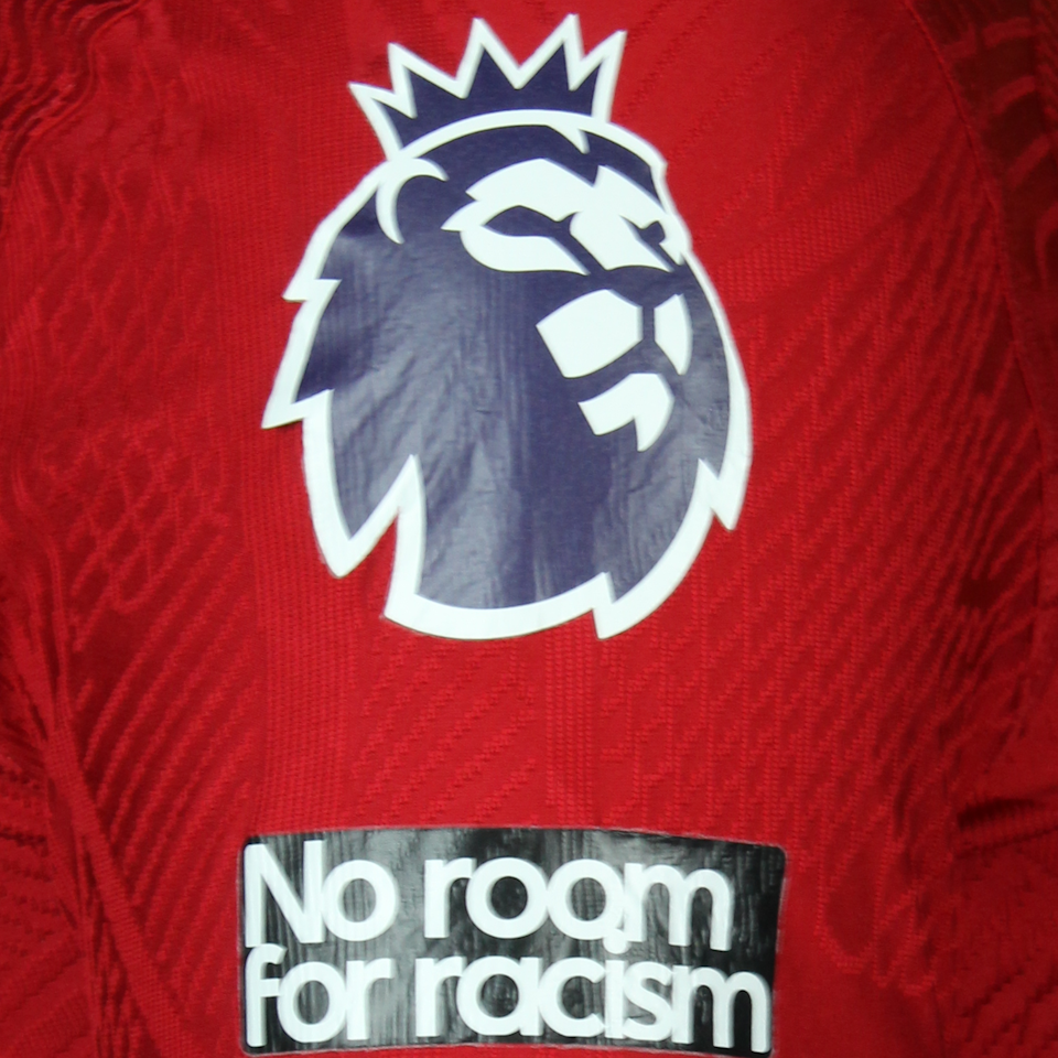 Trent Alexander-Arnold  Liverpool shirt