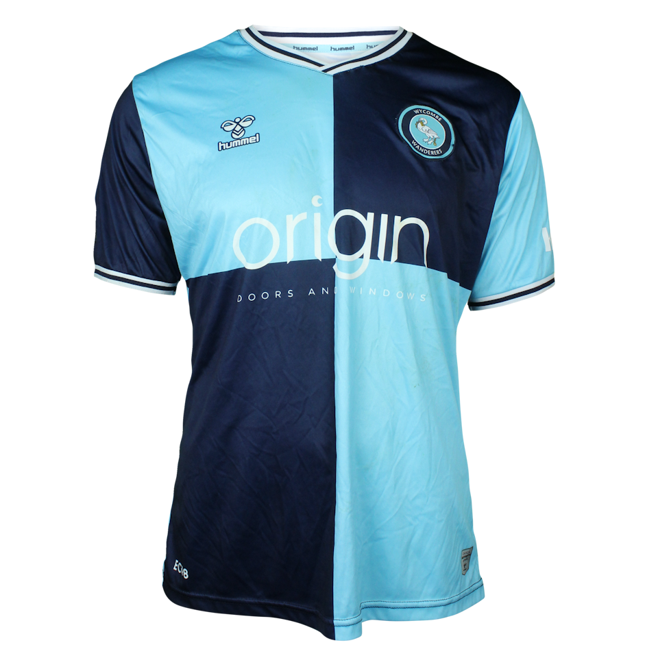 Sam Vokes Wycombe Wanderers shirt