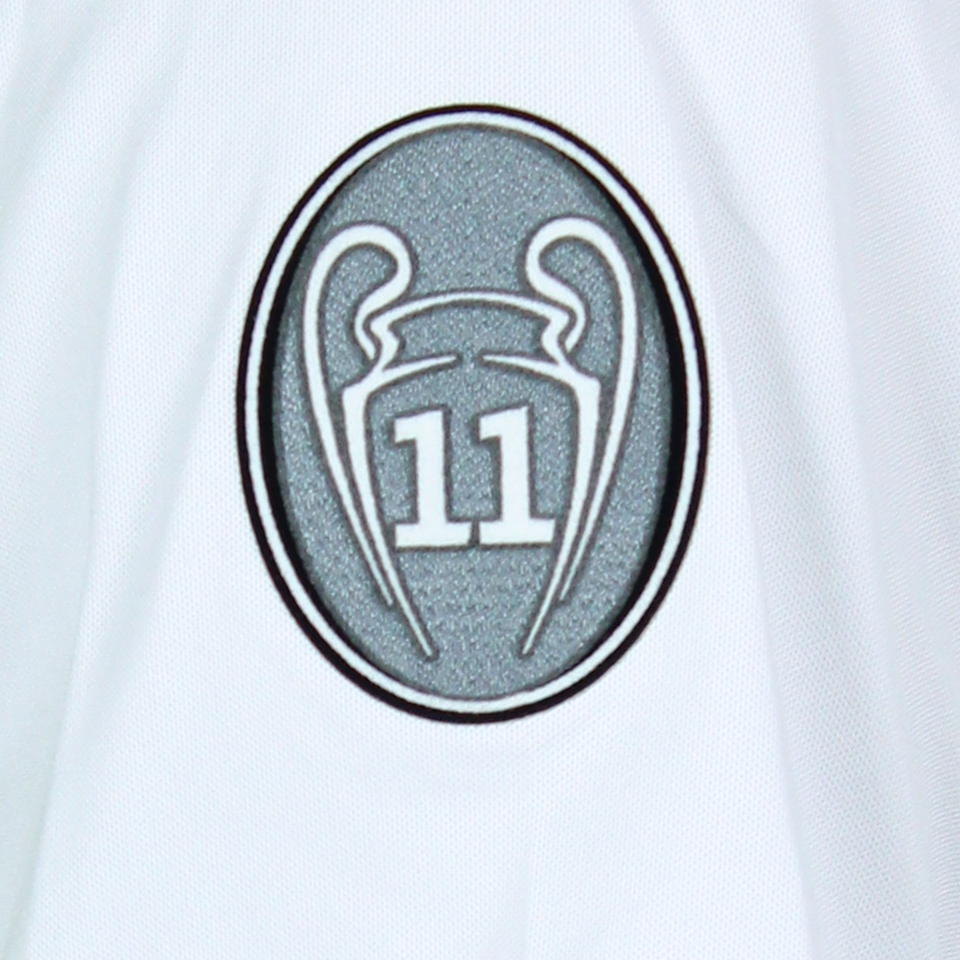 Squad Signed Shirt 16/17 UCL