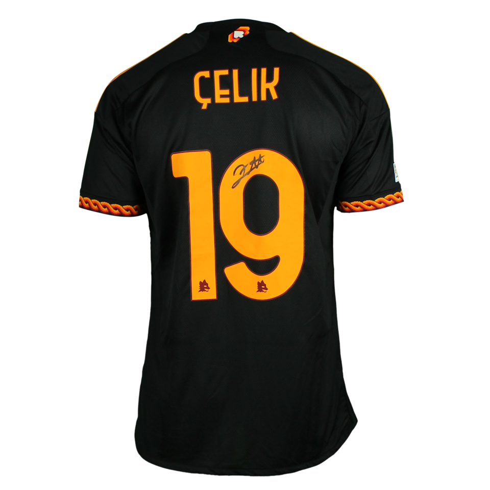 Zeki Çelik AS Roma forması