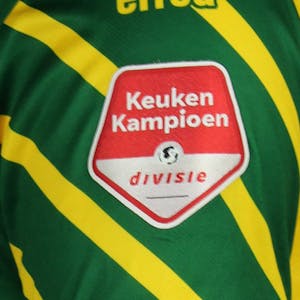 Malik Sellouki ADO Den Haag jersey