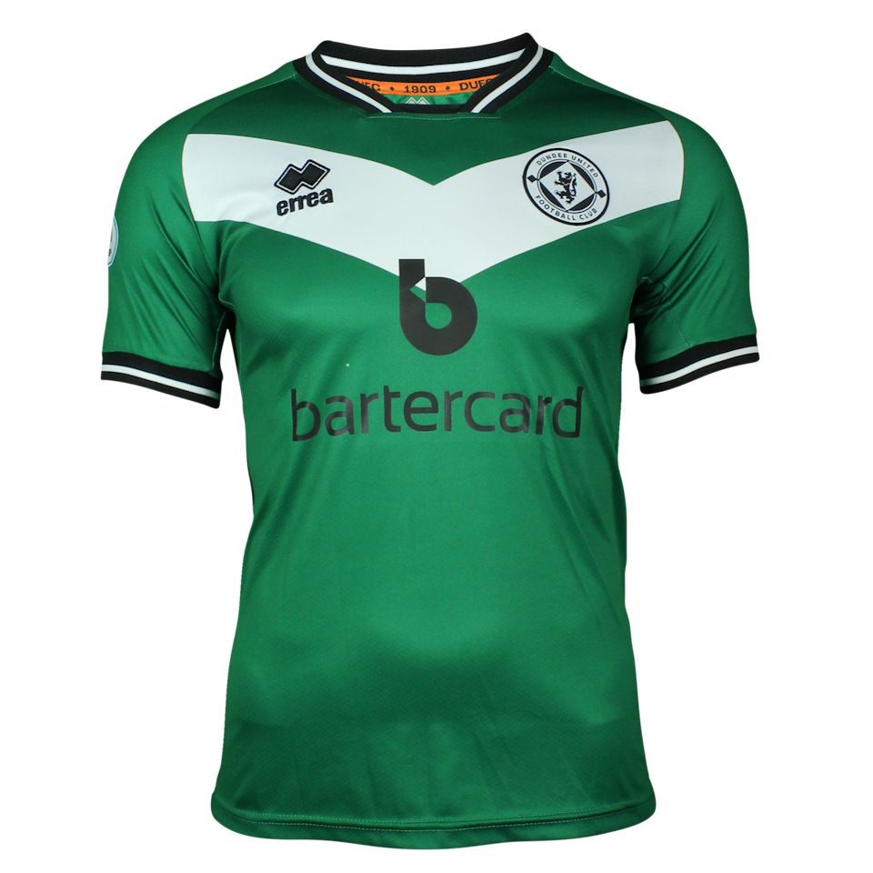 来自Dundee United的Rory MacLeod球衣