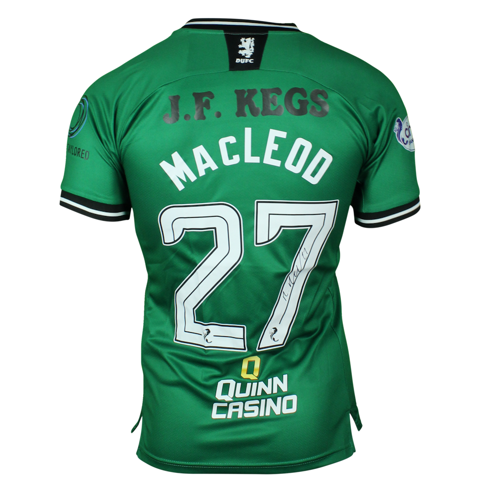 来自Dundee United的Rory MacLeod球衣