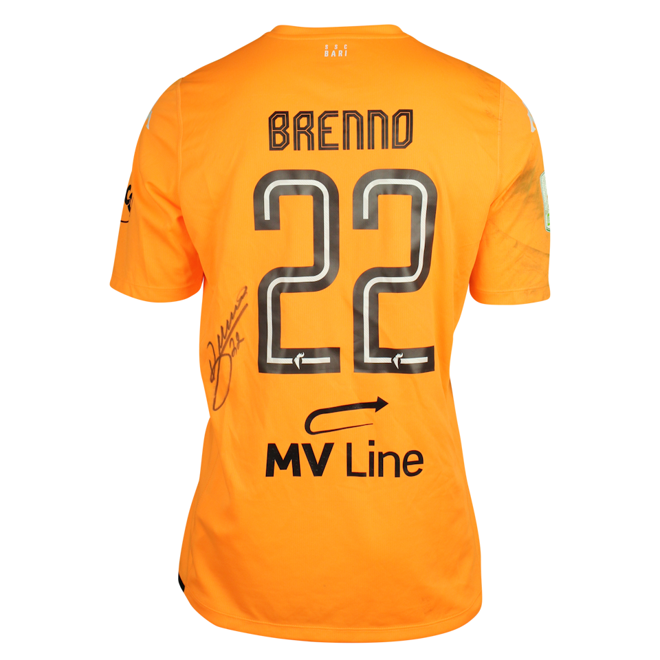 Brenno Oliveira Fraga Costa S.S.C. Bari camisa.