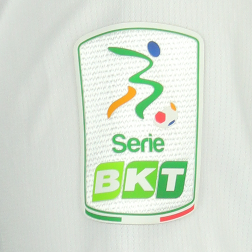 Abdoul Guiebre S.S.C. Bari shirt
