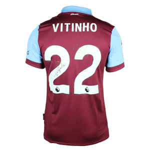 Vitinho Burnley shirt
