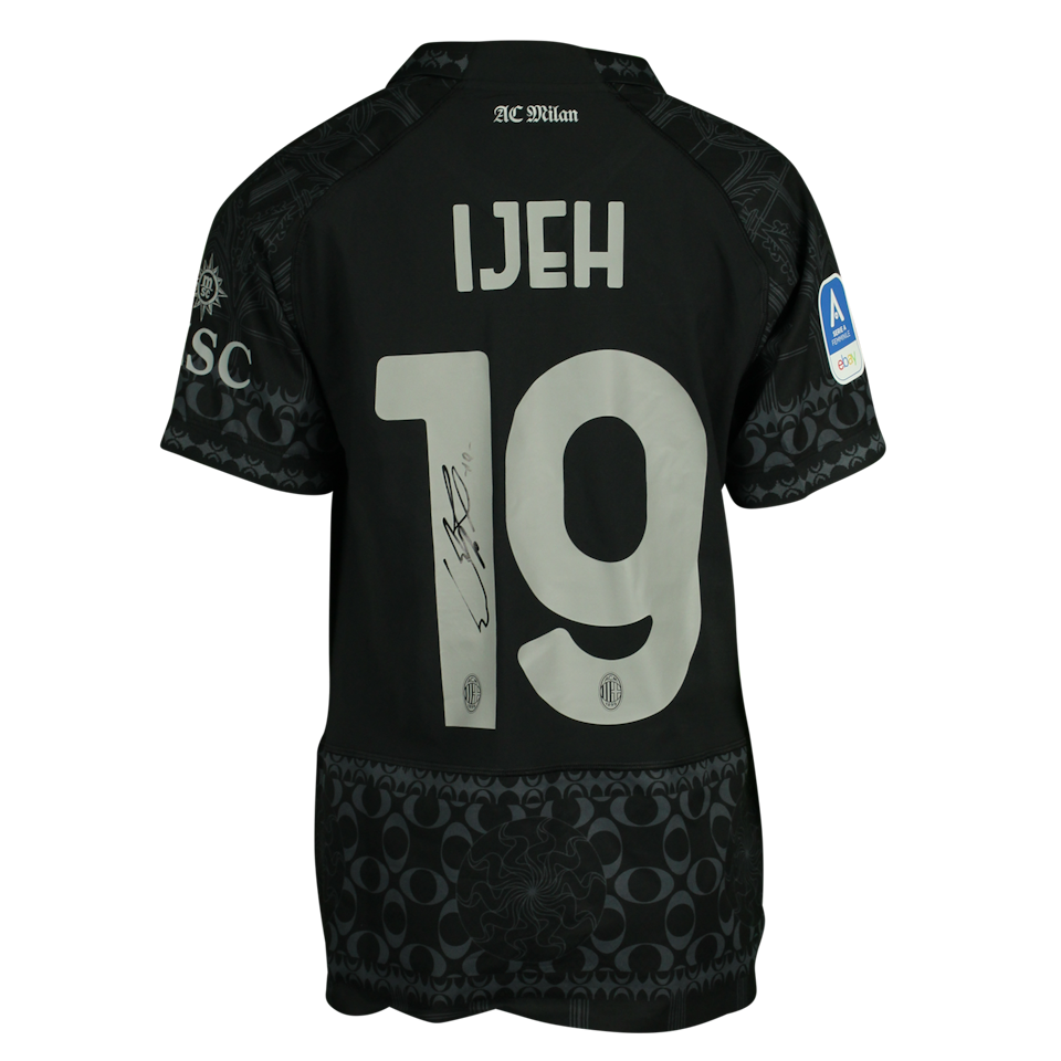 Evelyn Ijeh AC Milan Women shirt