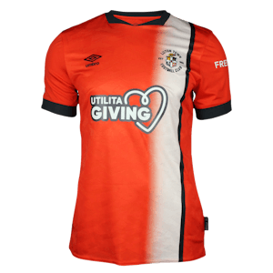 Issa Kabore  Luton Town forması