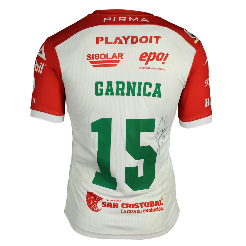 Brayan Eduardo Garnica Cortéz Necaxa shirt