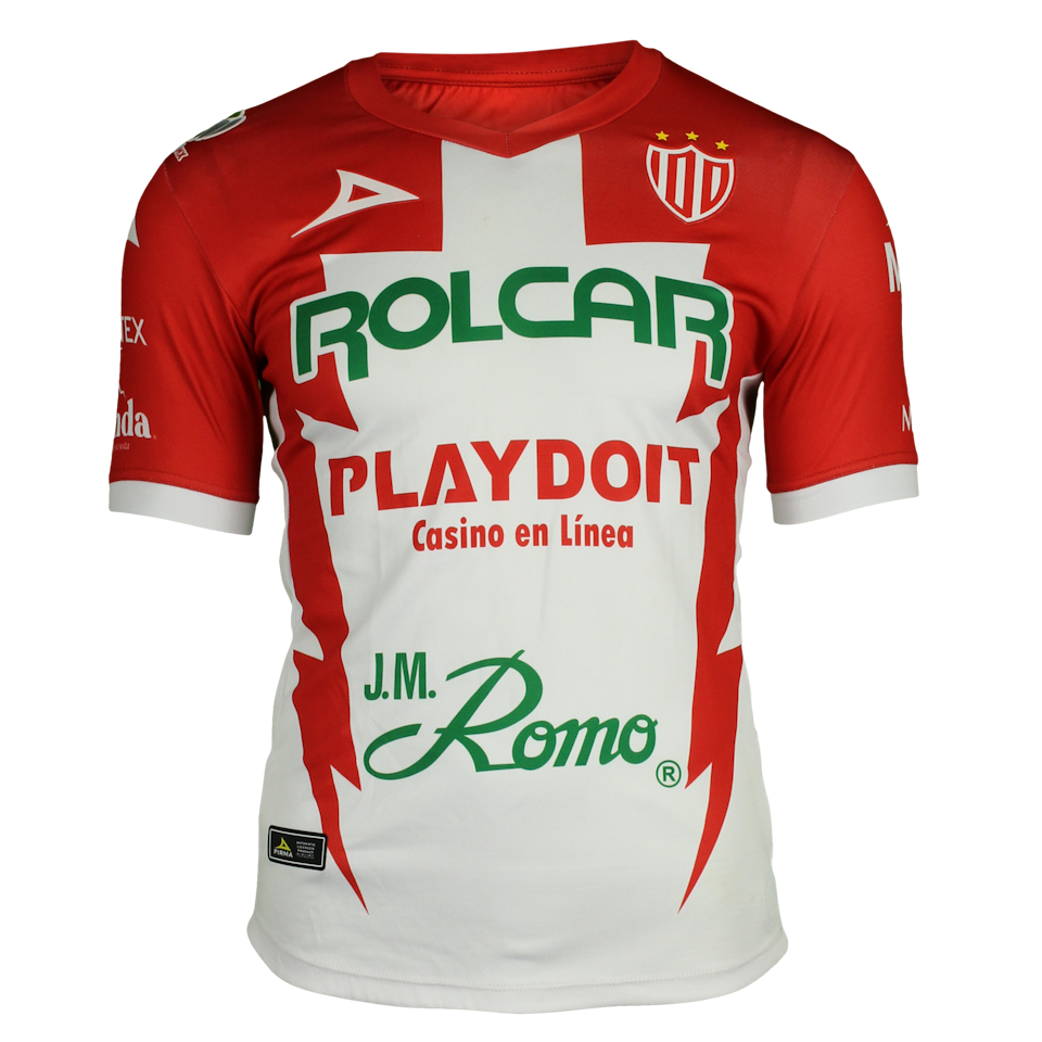 Brayan Eduardo Garnica Cortéz Necaxa shirt