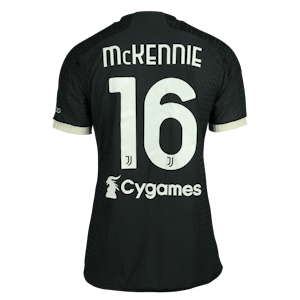 Weston McKennie Juventus FC shirt
