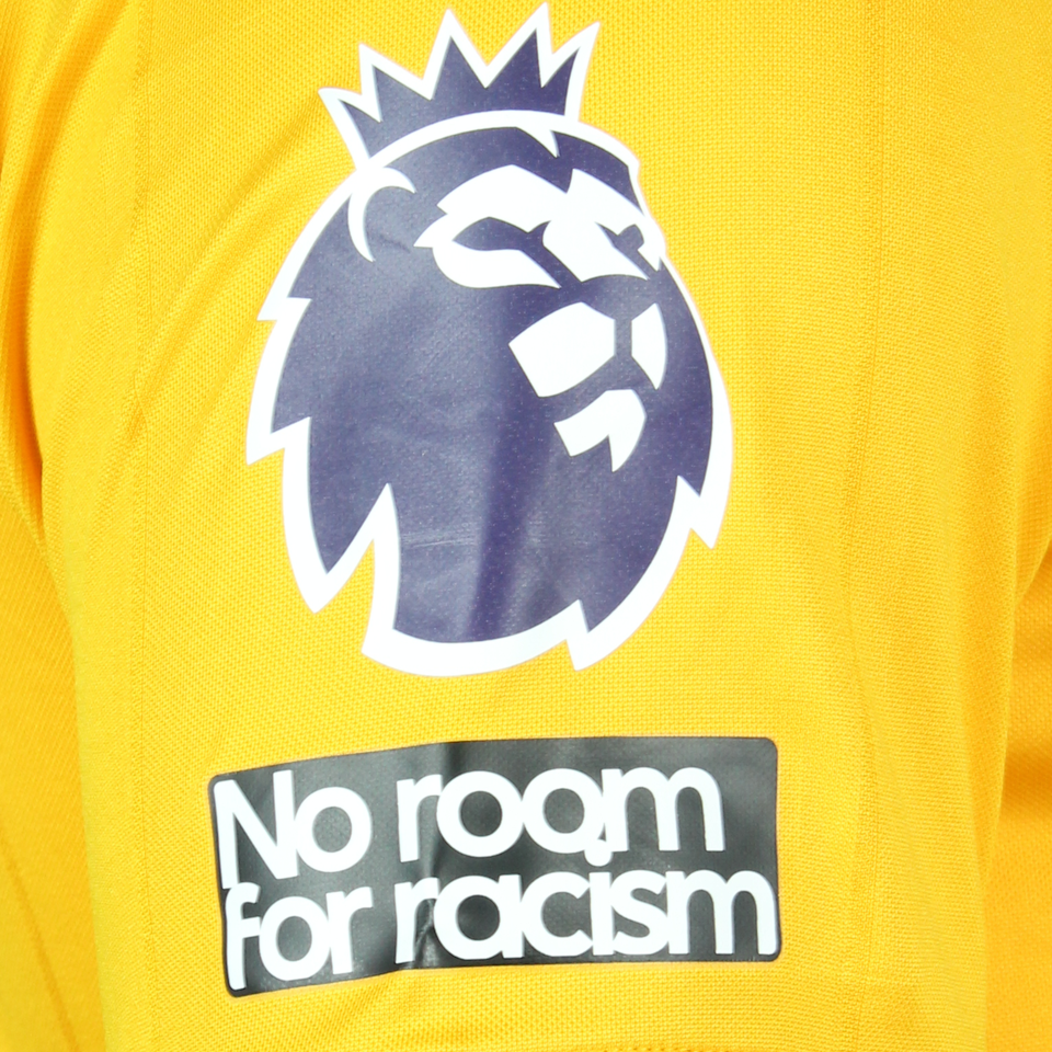 Hugo Bueno Wolverhampton Wanderers shirt