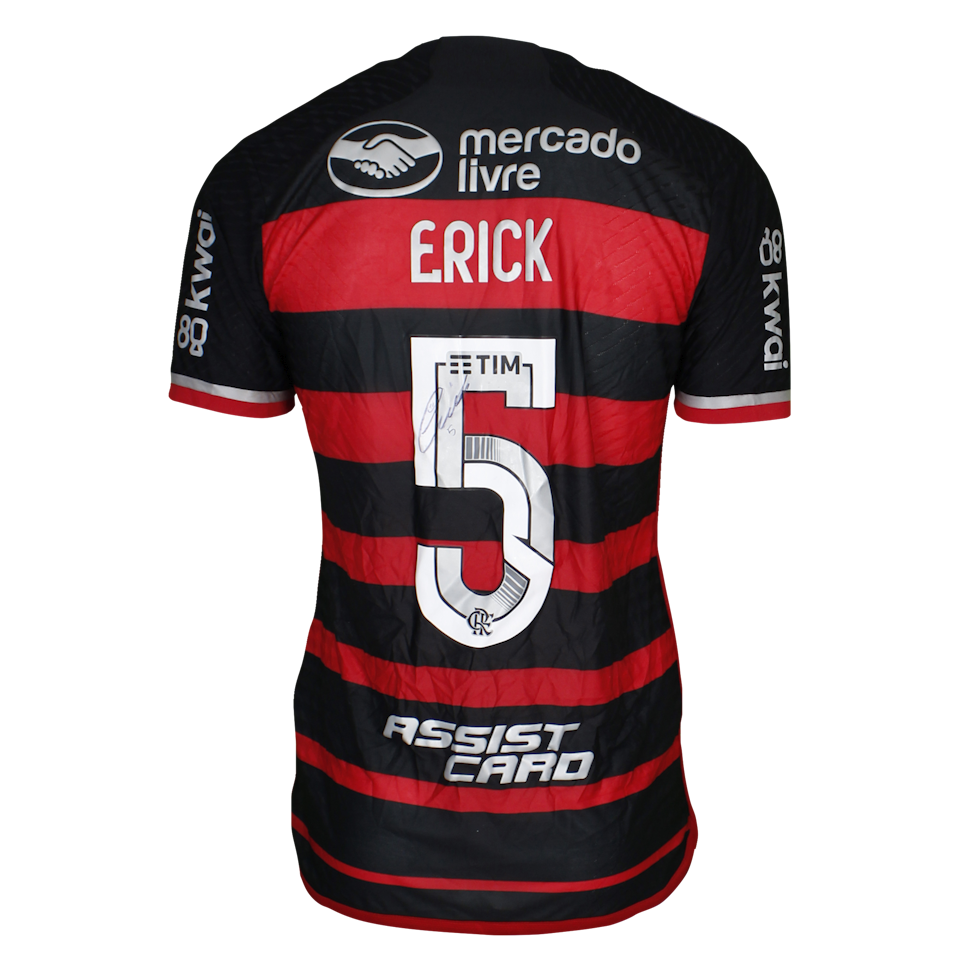 Erick Pulgar Flamengo のシャツ