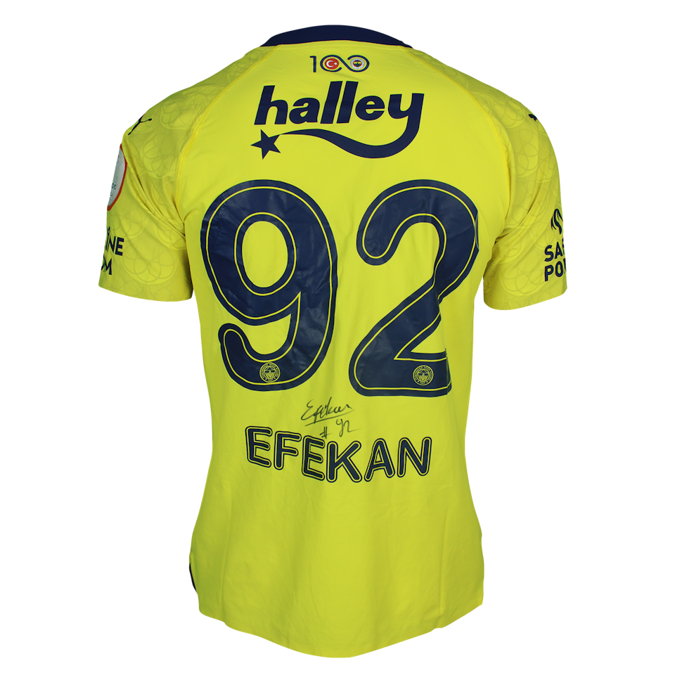 Efekan Karayazı