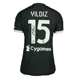 Kenan Yıldız Juventus FC shirt