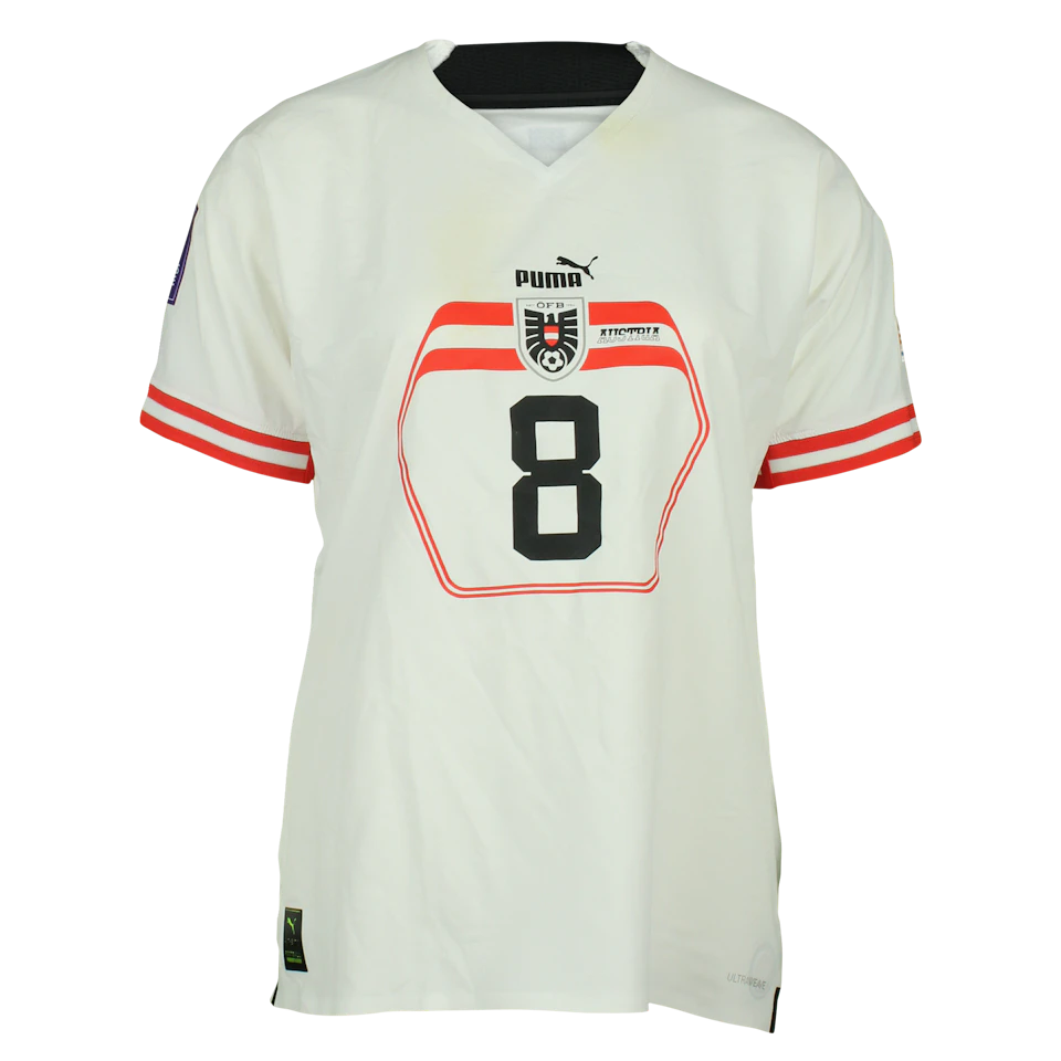 来自Austria W的Barbara Dunst球衣