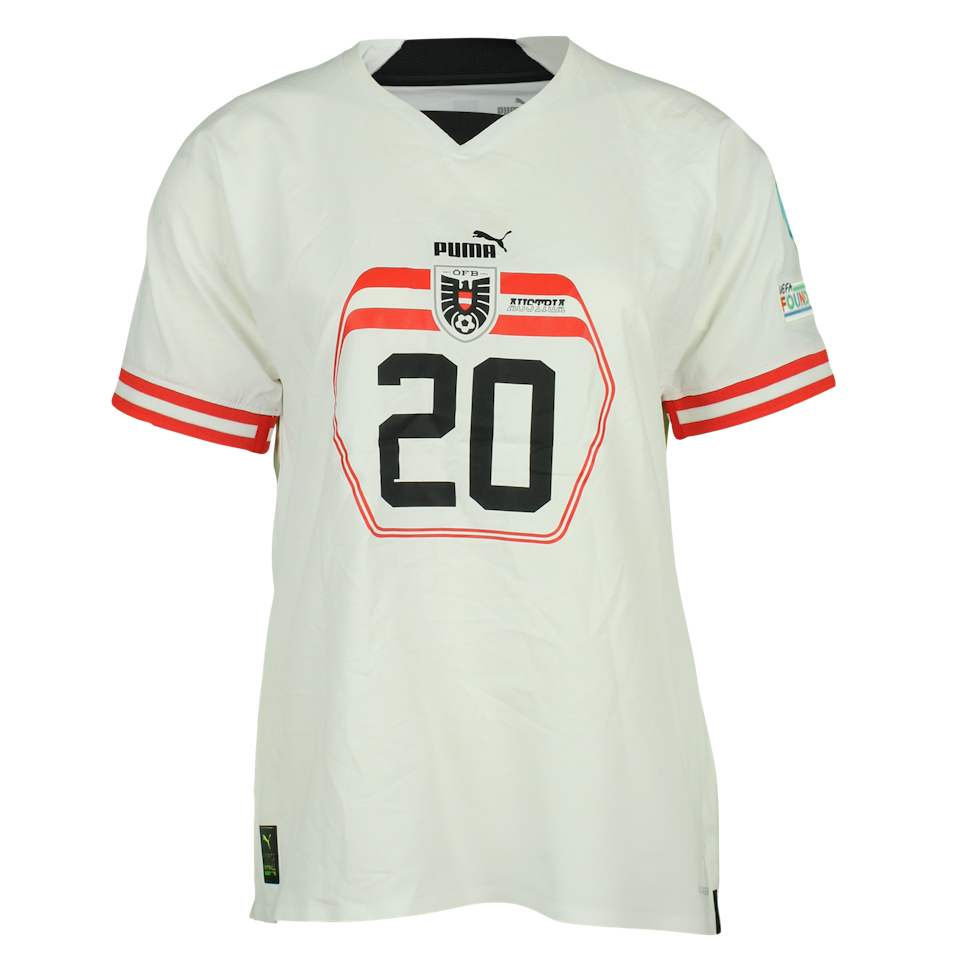 Katharina Naschenweng Austria W jersey