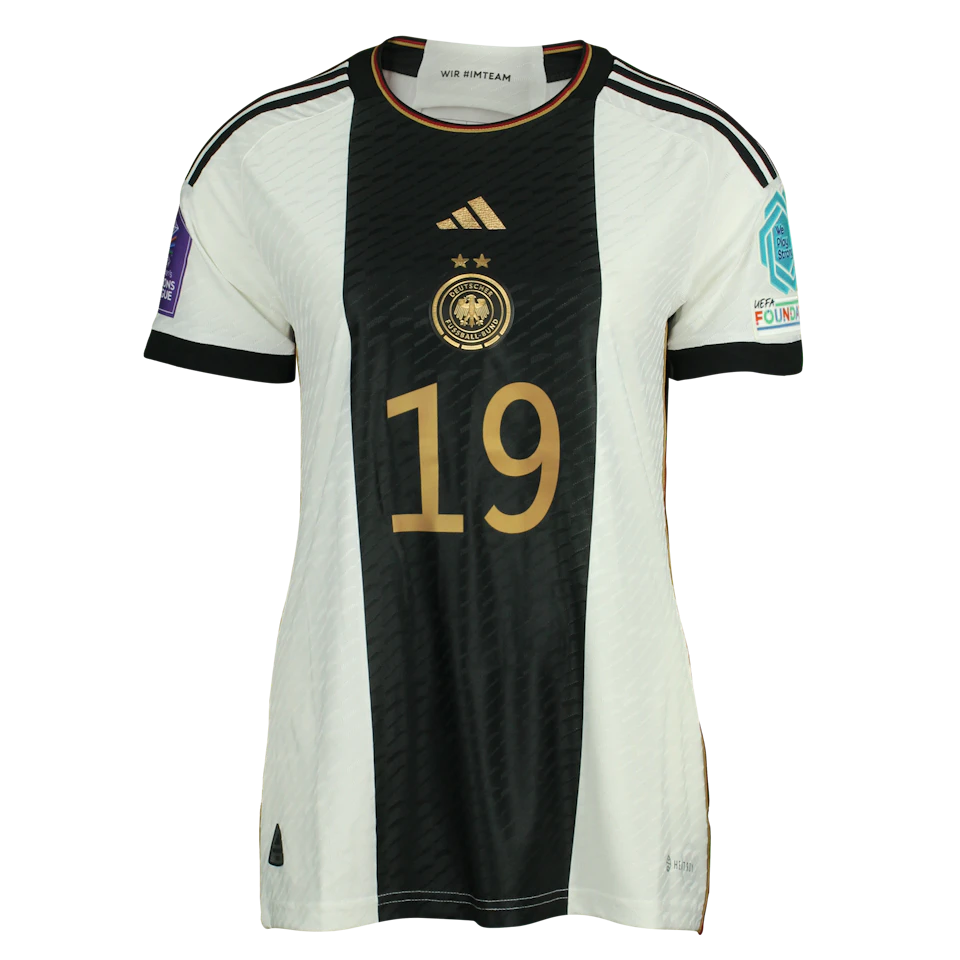 Germany W-Trikot von Klara Bühl