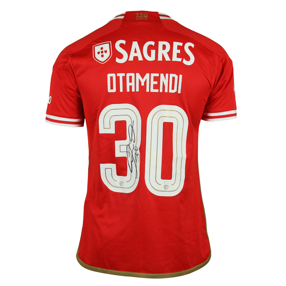 Nicolás Otamendi SL Benfica shirt