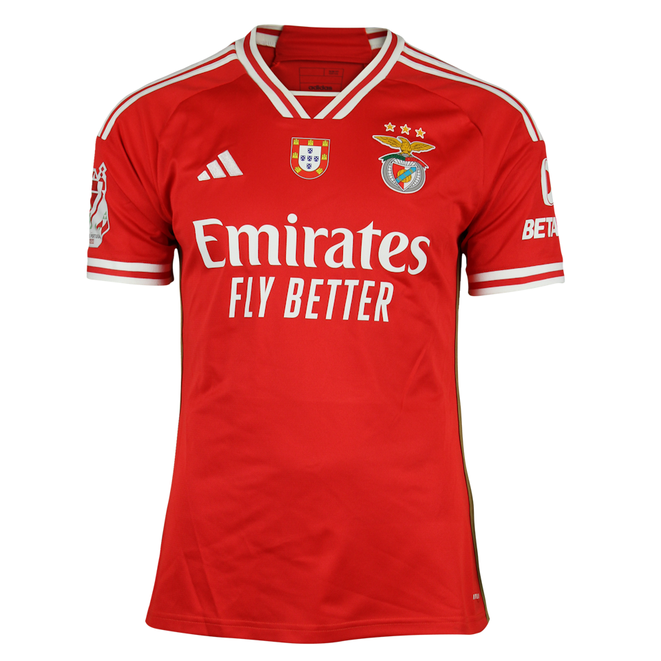 Nicolás Otamendi SL Benfica shirt