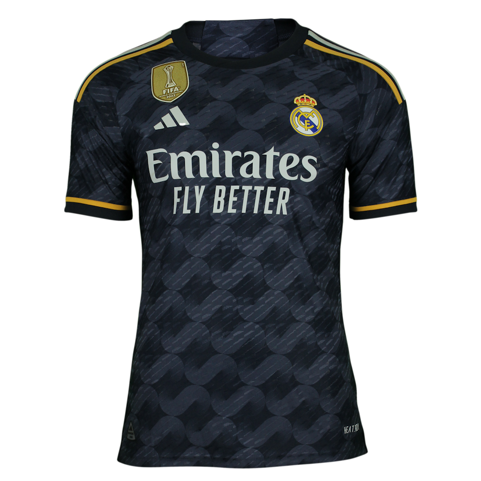 Luka Modrić Real Madrid shirt