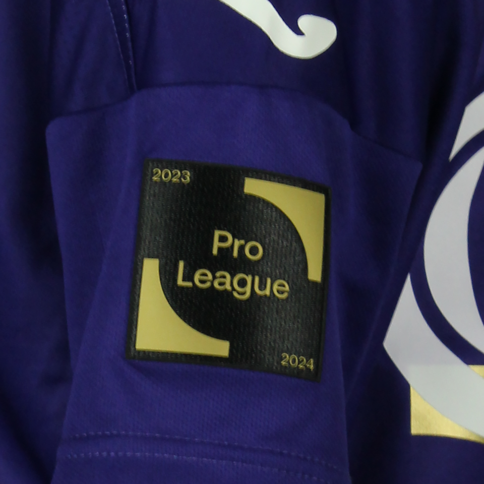 Lara Schenk RSC Anderlecht W shirt