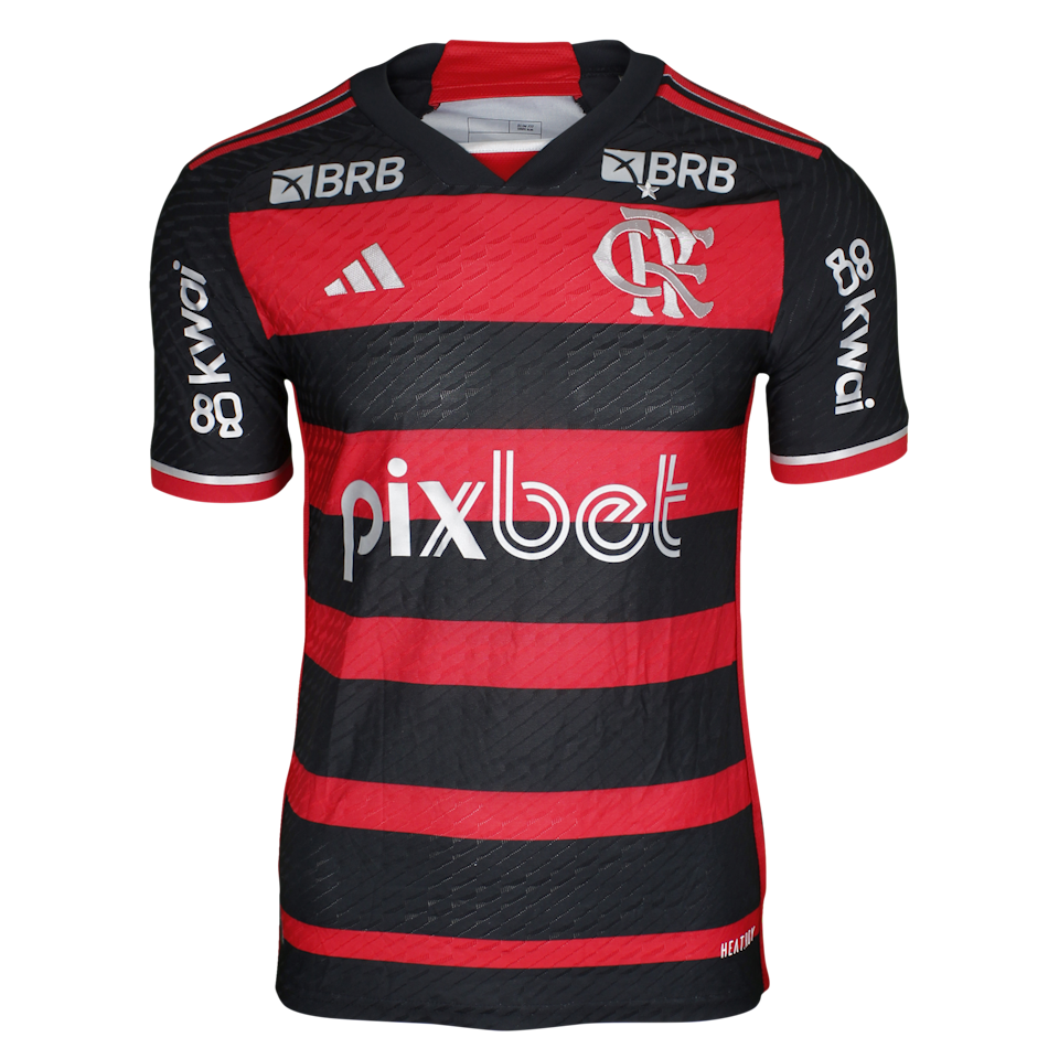 Luiz Araujo Flamengo shirt