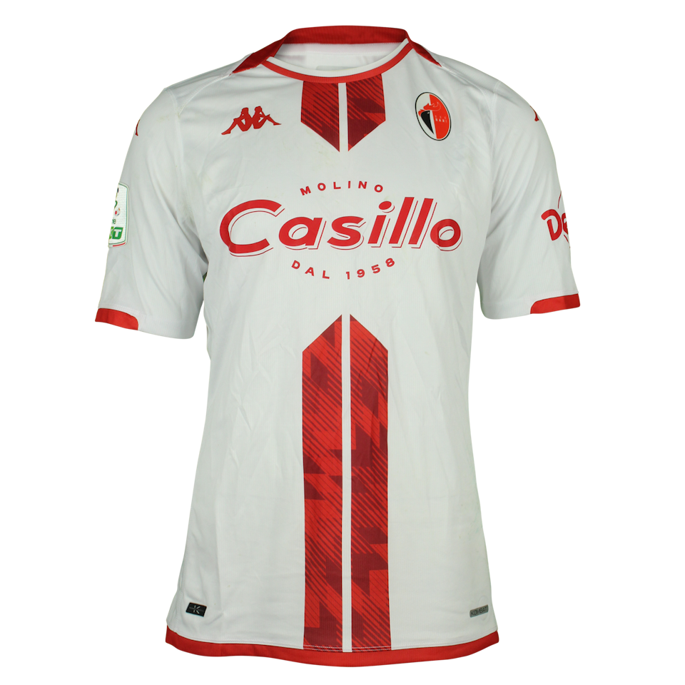 Valerio Di Cesare S.S.C. Bari shirt