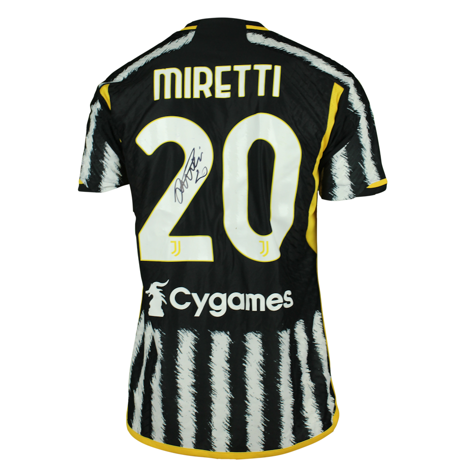 Fabio Miretti Juventus FC shirt