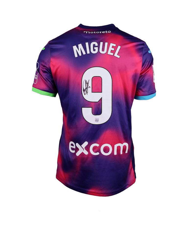 Miguel De la Fuente Escudero CD Leganés shirt
