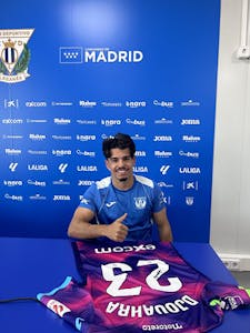 Maillot de Naïs Djouahra (CD Leganés)