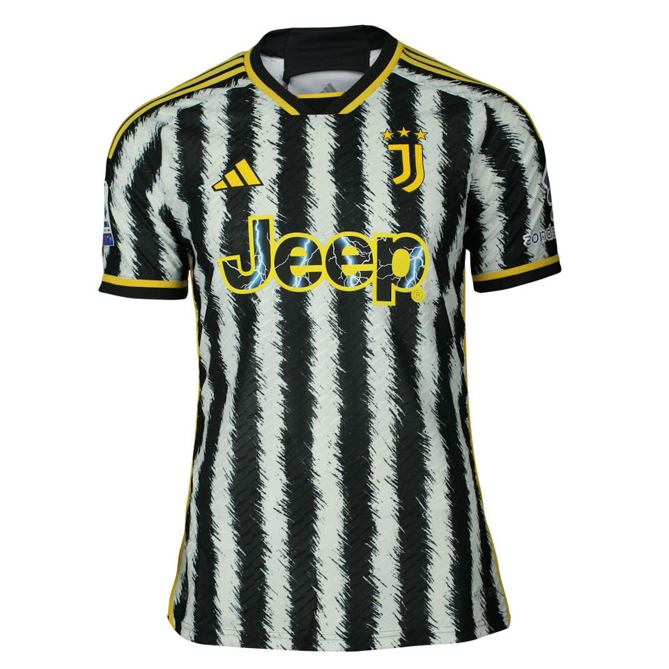 Hans Nicolussi Caviglia Juventus FC shirt