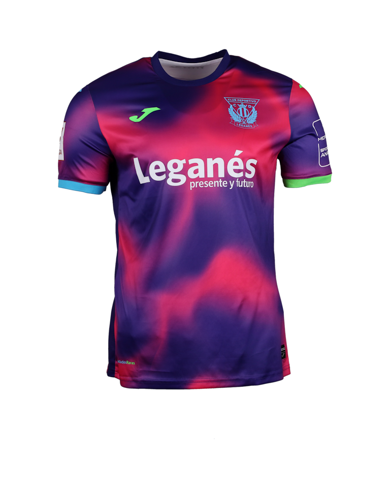 Luis Perea Hernández CD Leganés shirt
