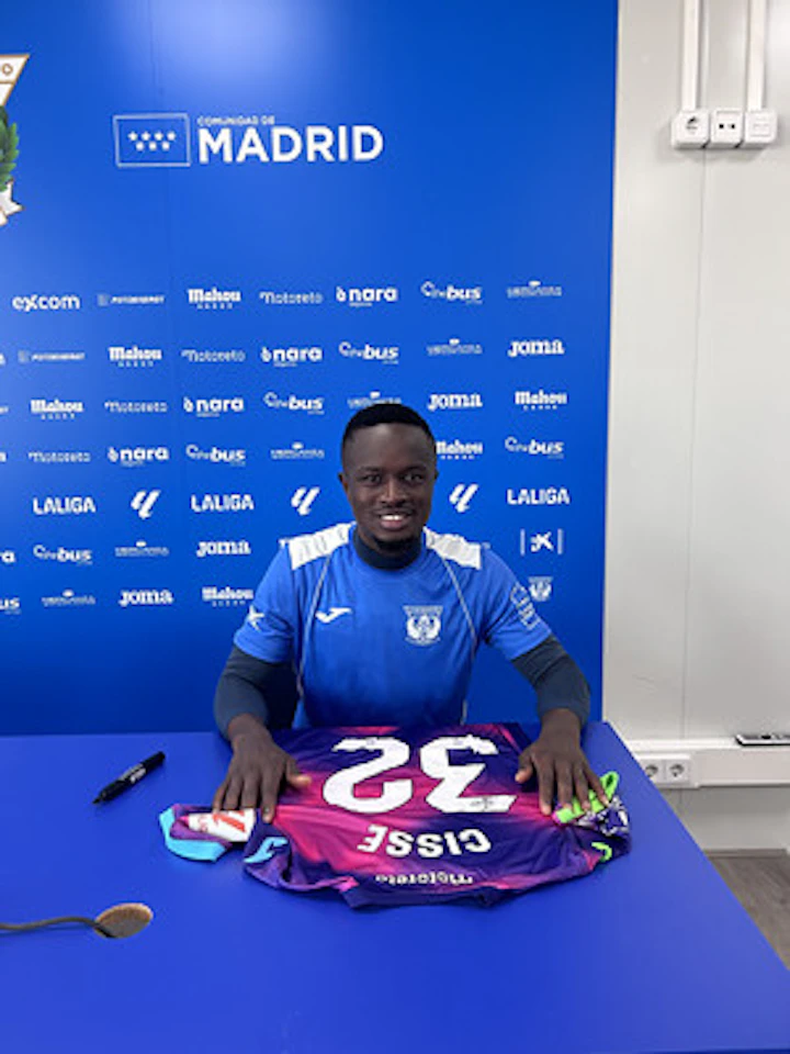 Seydouba Cisse CD Leganés shirt