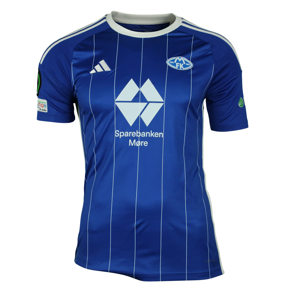 来自Molde FK的Martin Linnes球衣