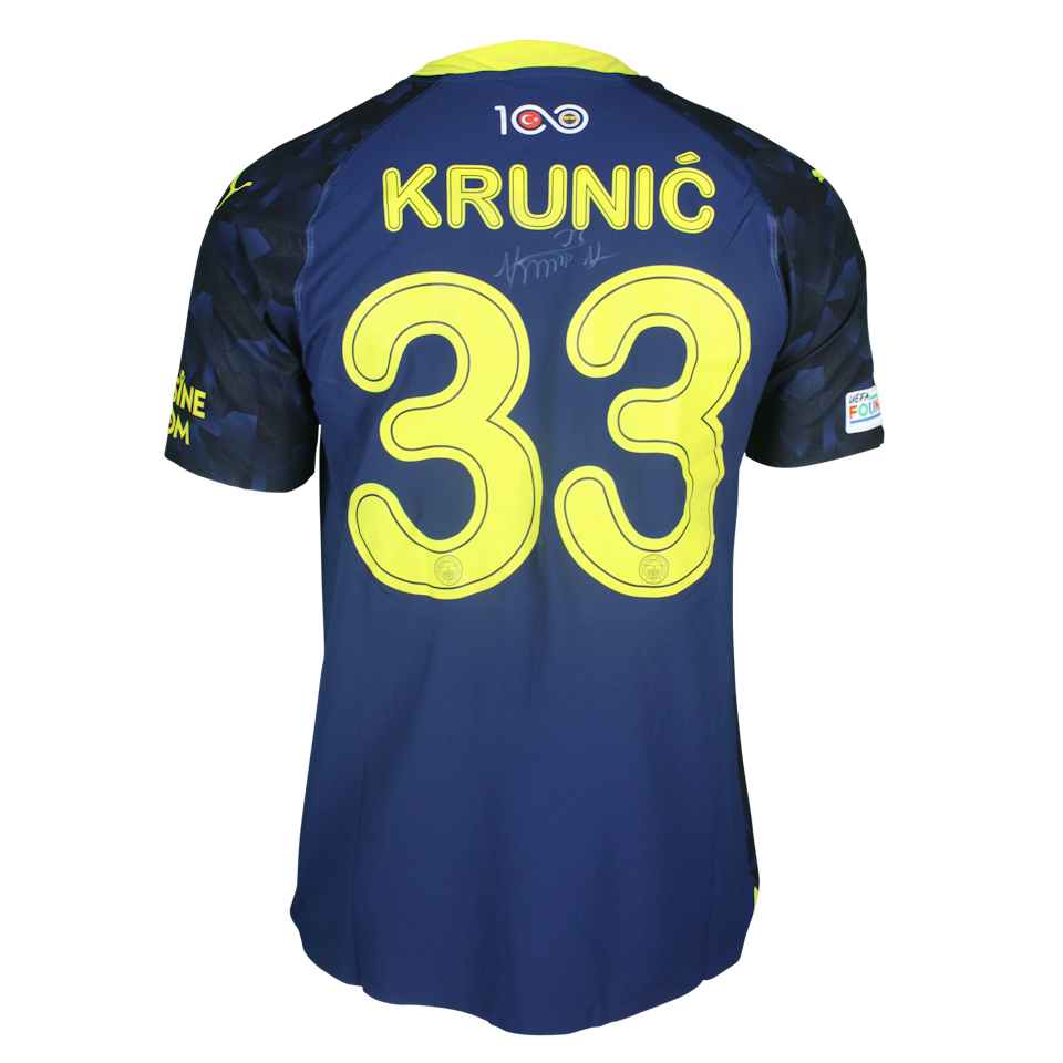 Rade Krunić Fenerbahçe shirt