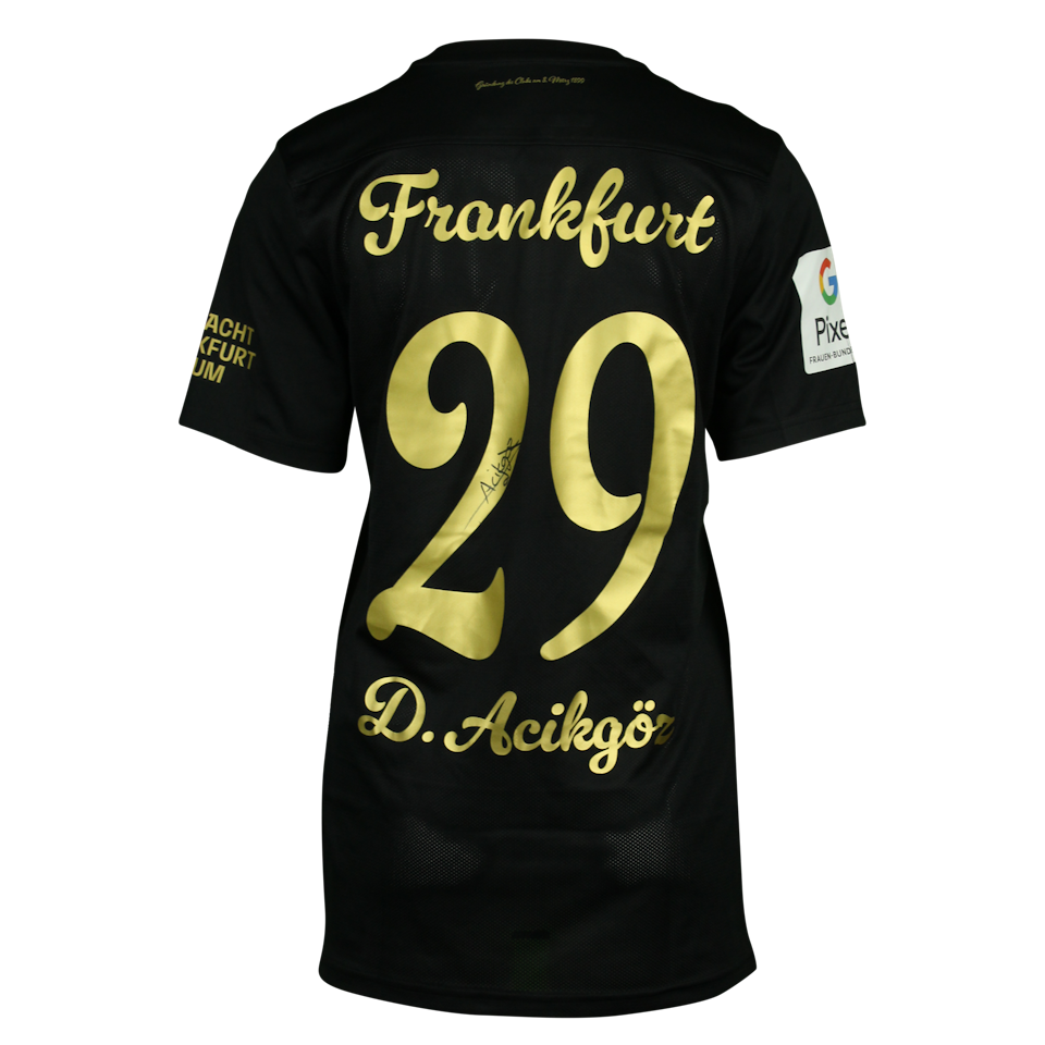 Dilara Acikgoz Eintracht Frankfurt W shirt