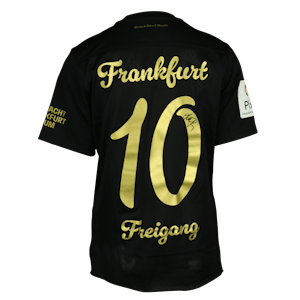 Laura Freigang Eintracht Frankfurt W shirt