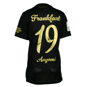 Nicole Anyomi Eintracht Frankfurt W のシャツ