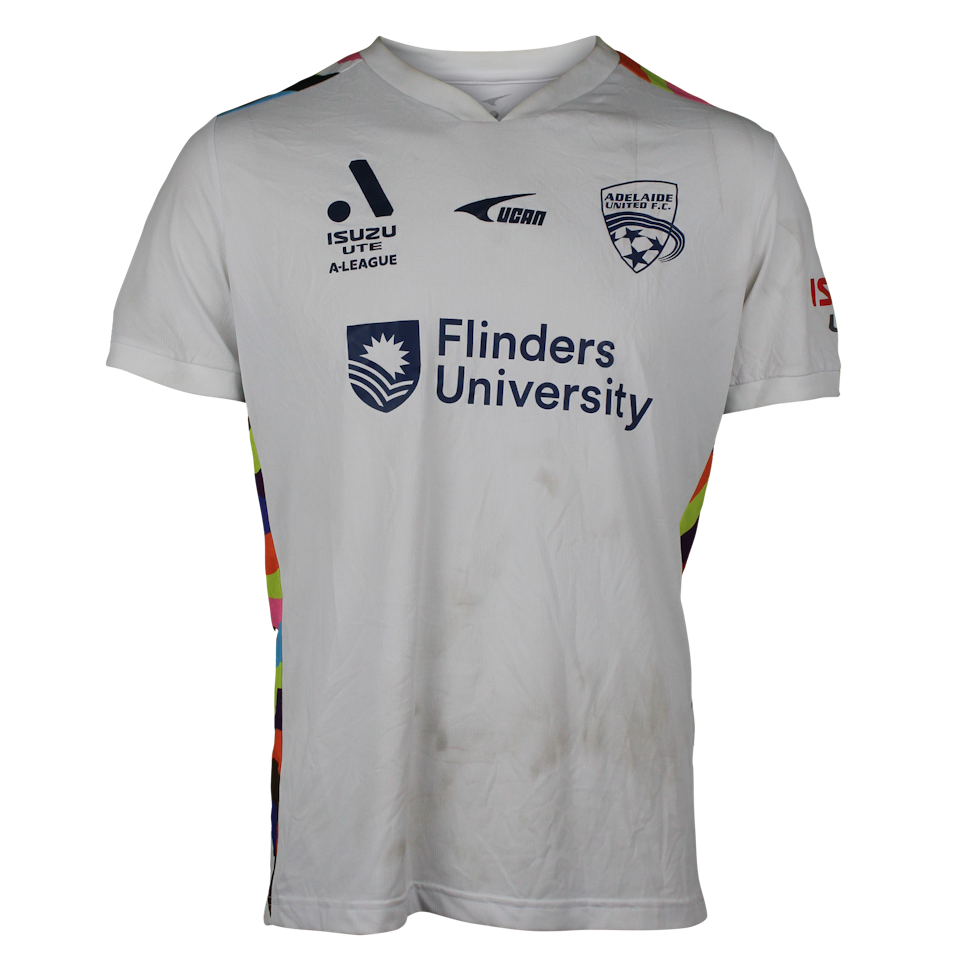 Nestory Irankunda Adelaide United shirt