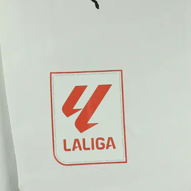 来自Valencia CF的Javier Guerra Moreno球衣